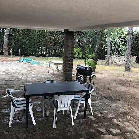 Villa Rana, Con Amplio Jardin, Barbacoa Y Piscina Valdemorillo Esterno foto