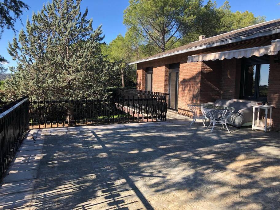 Villa Rana, Con Amplio Jardin, Barbacoa Y Piscina Valdemorillo Esterno foto